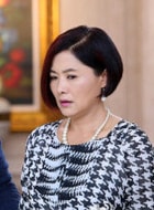 余婭