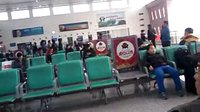 韶關高鐵站候車大廳-2013-12-08-08-34-41