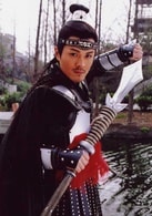于小偉