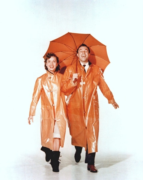 《雨中曲》劇照