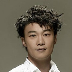 陳奕迅?