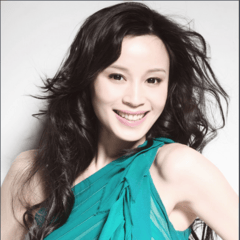 石小群?