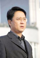 李威