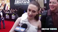 【AHStory微博】Taissa Farmiga談?wù)摗睹绹植拦适碌谌荆号准瘯?huì)》