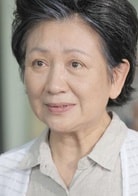 鮑起靜