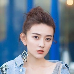 梁潔?