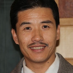 關小平??
