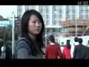 蝸居第34集海藻在馬路上與小貝和他的新女友擦肩而過