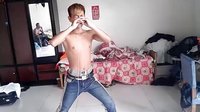 九零后二人轉演員徐文生自家排練