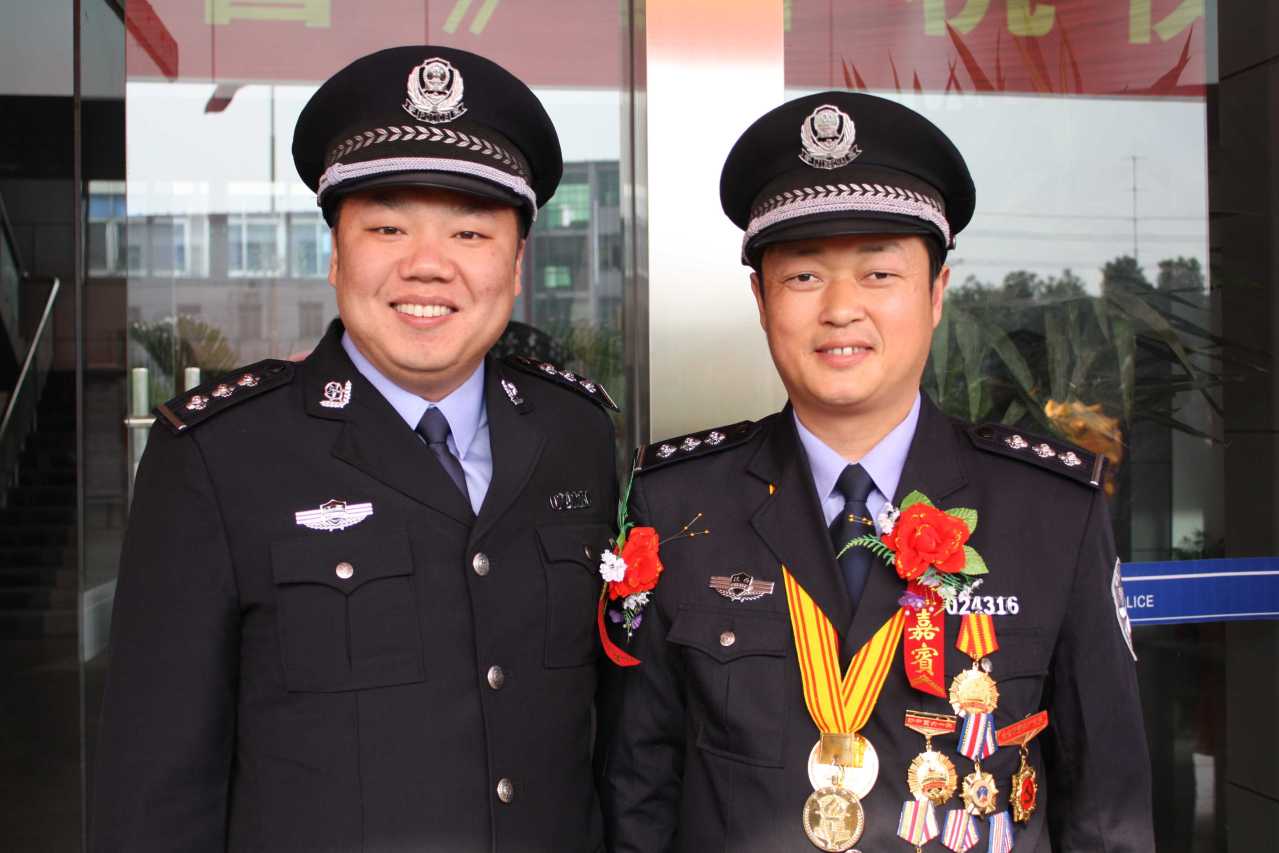 http://www.omega3-ala.com/pics/default/download/a9b637e438e2735e50ee0181c571dd8e.jpg