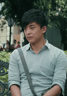 李佳航