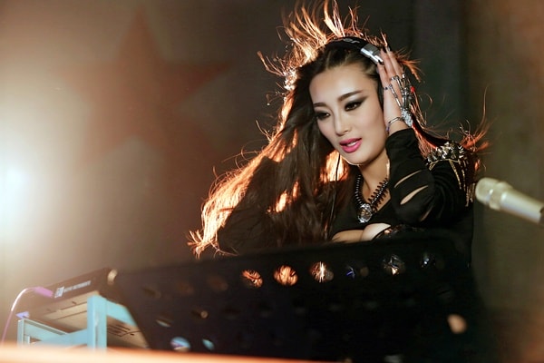 http://www.omega3-ala.com/pics/default/download/abb61fbaa49bb16a093f6472b0d9732b.jpg