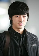 樸忠在JUNJIN
