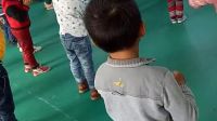 小熊打怪獸