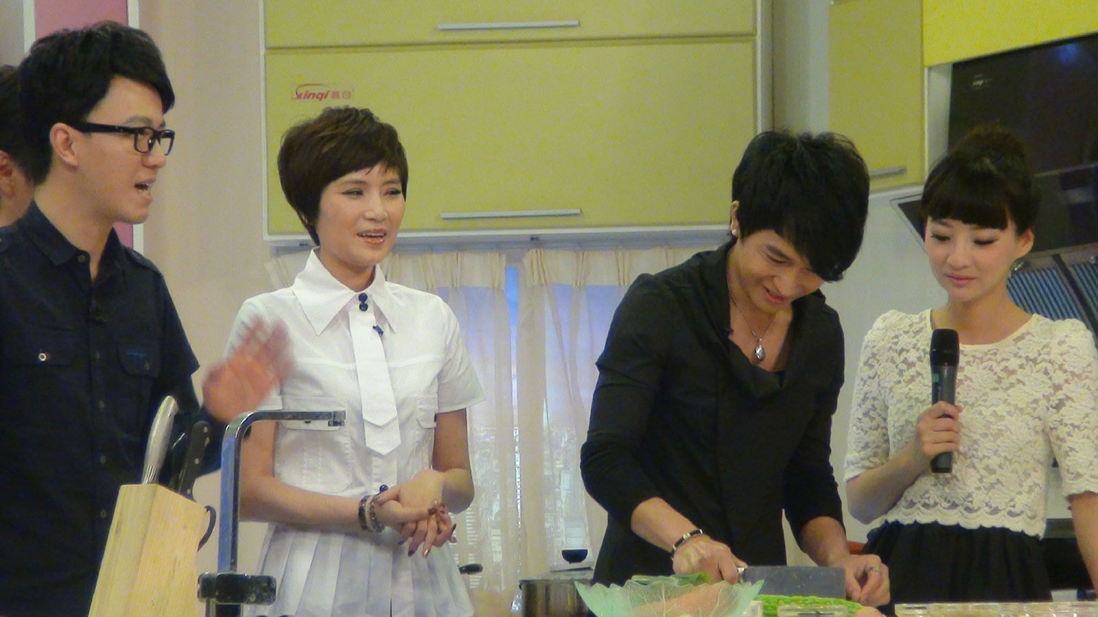 http://www.omega3-ala.com/pics/default/download/b2a7bf148e6b5a8ca21bcf7f099f73b7.jpg