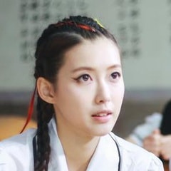 金允喬