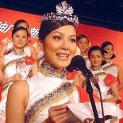 張一曼