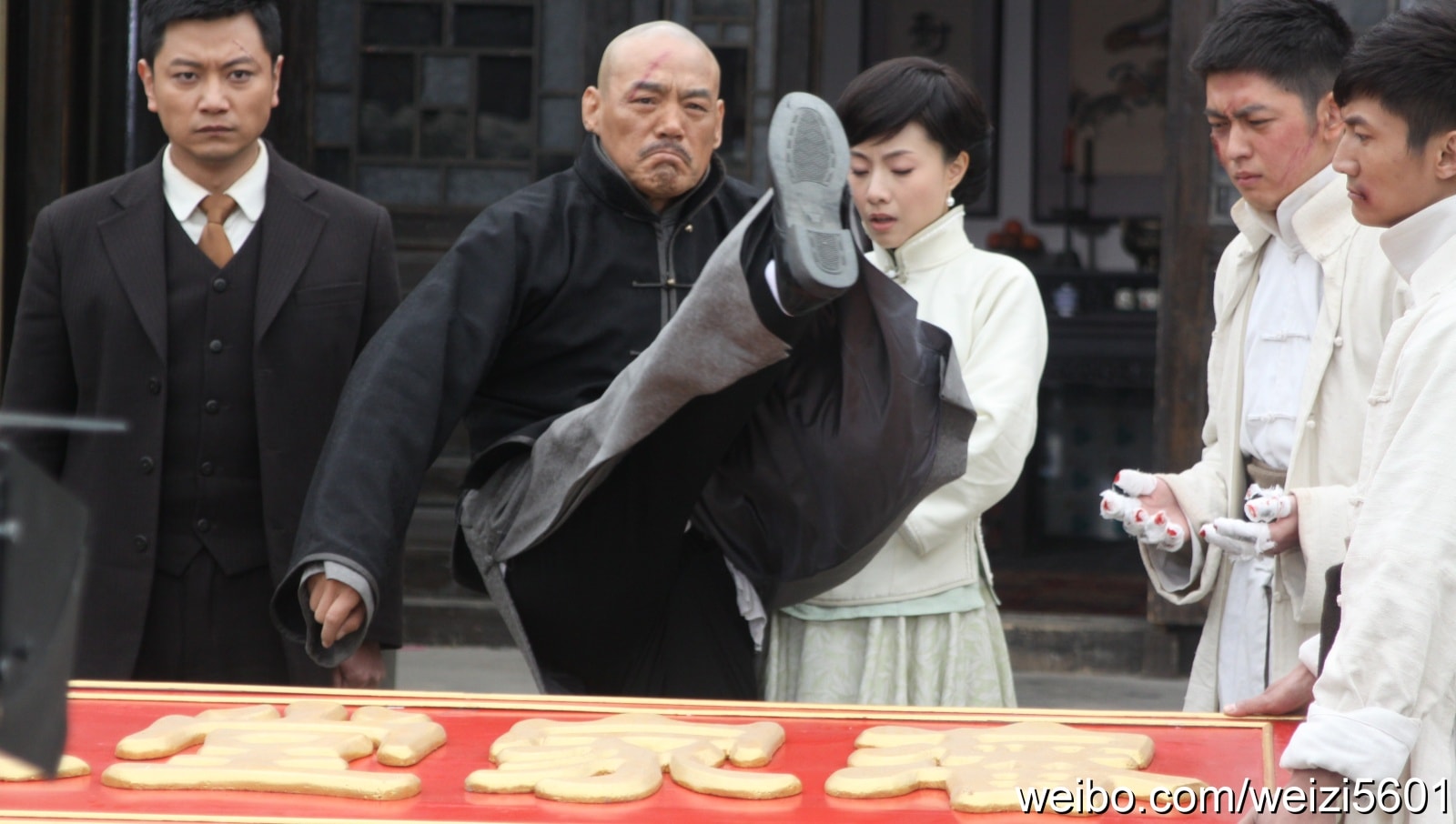 http://www.omega3-ala.com/pics/default/download/b980aa632bcc840d2f3b83cffb1fcd5b.jpg