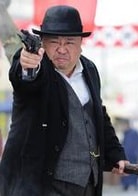 梁冠華