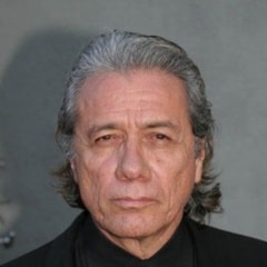 愛德華·詹姆斯·奧莫斯Edward James Olmos