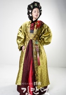樸率美