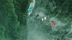 中文版劇場(chǎng)預(yù)告片1