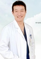李載龍