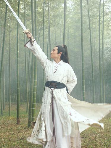 邊城小子  劇照 《飛天潛龍》