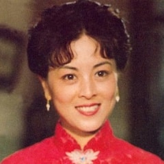 陳肖依
