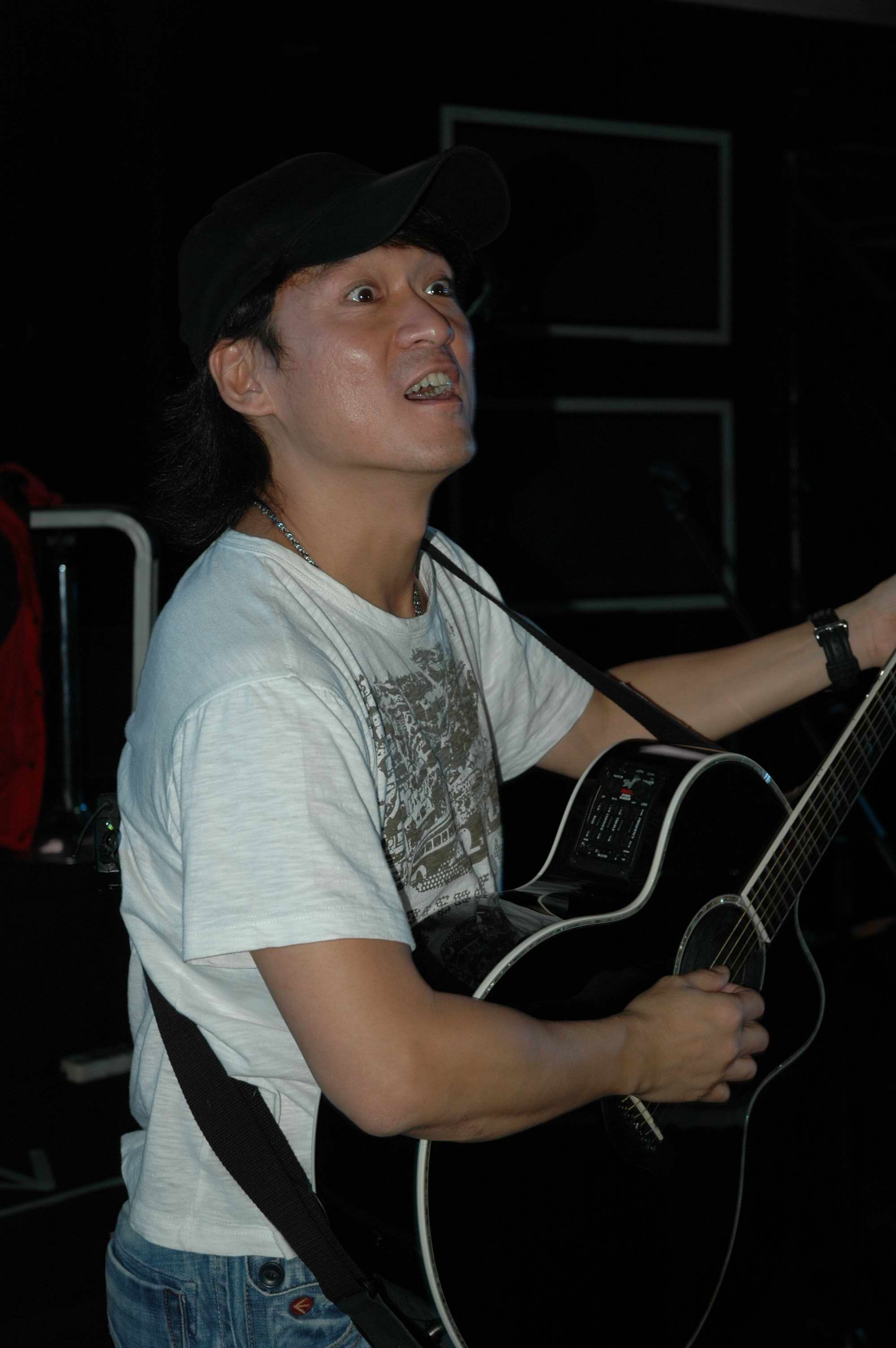 http://www.omega3-ala.com/pics/default/download/c8d833fc07f878eb78918072b1d13b0a.jpg