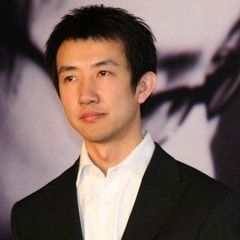鄢 潑?