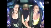 _不敢玩硬要！愛爾蘭少女玩高速彈弓椅嚇到兩度昏厥_(中文字幕)
