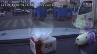 凌度HS995行車記錄儀前攝像頭錄像效果