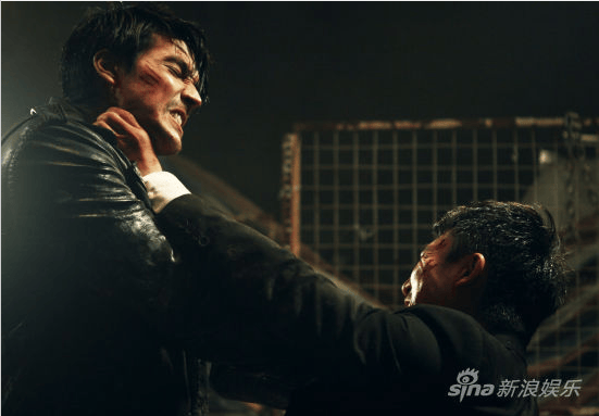 對不起，我愛你 （2014） 型男暴力激斗