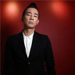 陳小春??