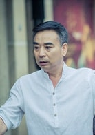 岳躍利