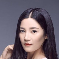 何佳穎