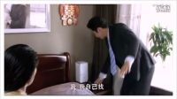 妻子回家，開門看到別的女人和丈夫在家