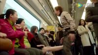 美女的這一腳霸氣，我想這男的后代是問題了！
