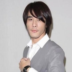 黃騰浩?