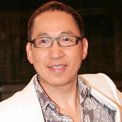 張堅庭