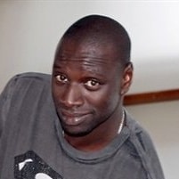-飾索宏/Sohone簡(jiǎn)介太陽(yáng)守護(hù)者奧馬·希/Omar Sy、Trevor Devall