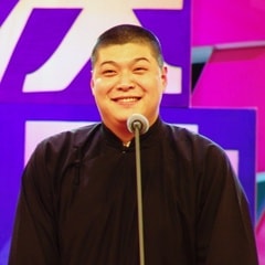 劉云天