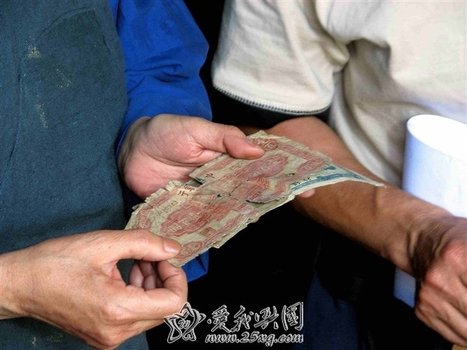 http://www.omega3-ala.com/pics/default/download/e994c896499113e5792c44ba2822ec71.jpg