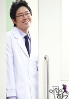 嚴(yán)基俊飾