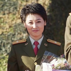 衛晨霞