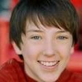 泰勒·帕特里克·瓊斯Tyler Patrick Jones