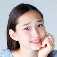 白本彩奈?