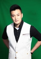 周一圍
