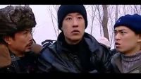 一伙歹徒圍毆公交車主，恰巧被赴任途中的公安局長碰到，局長怒了